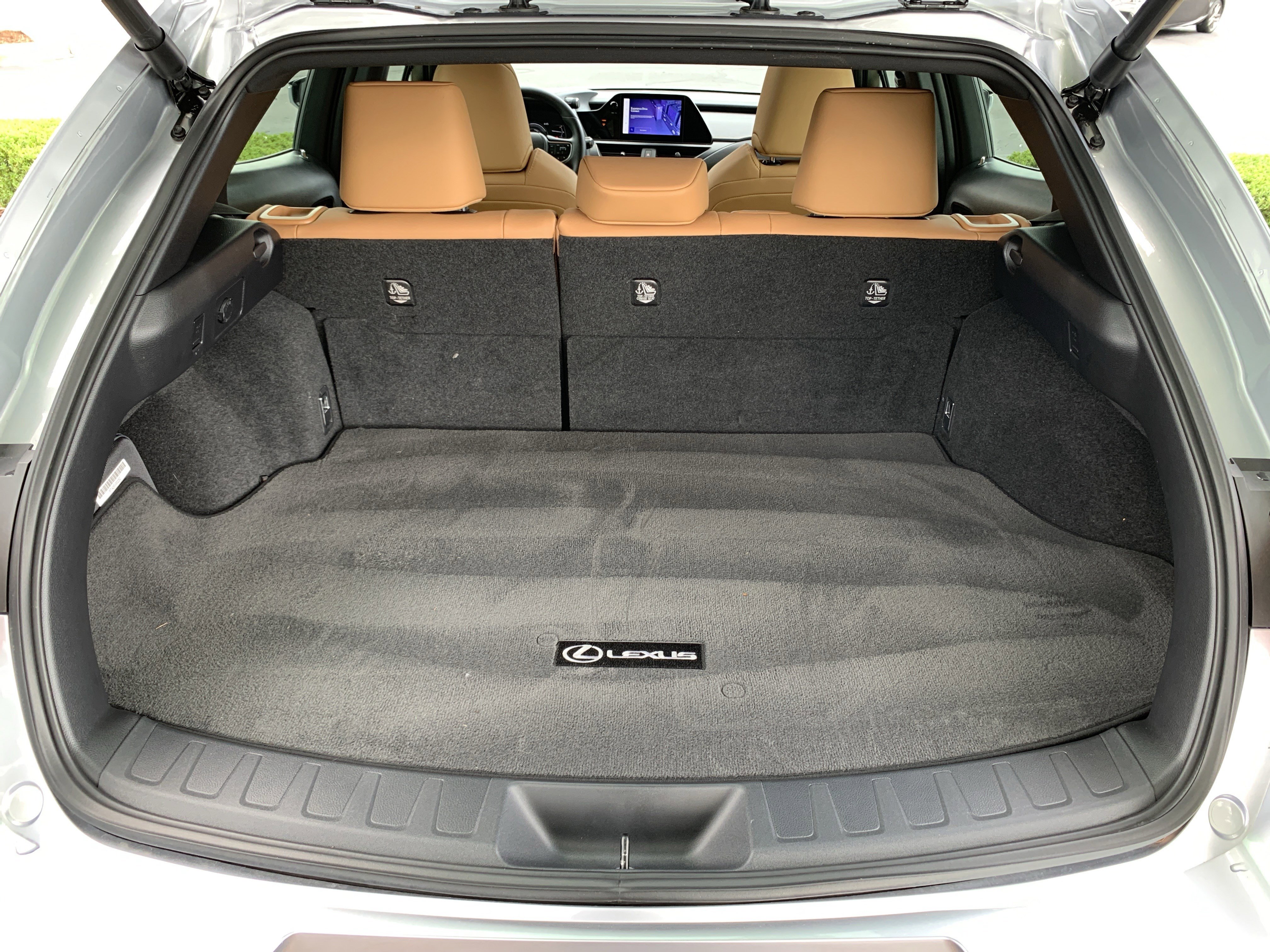 Certified 2024 Lexus UX 250h FWD w/ Premium Package image 34