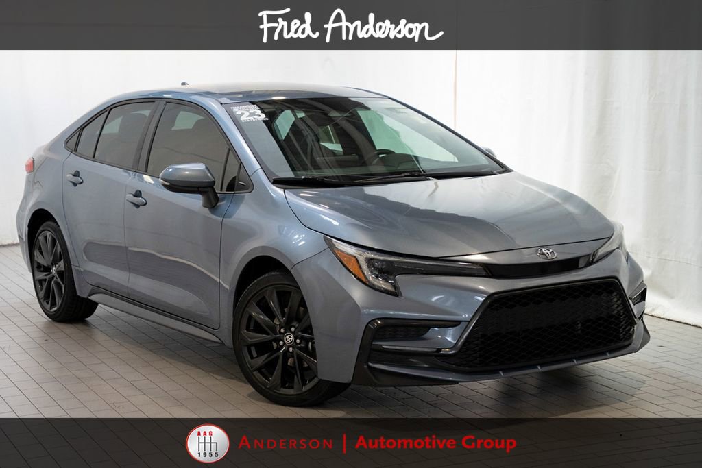 Used 2023 Toyota Corolla SE FWD image 1