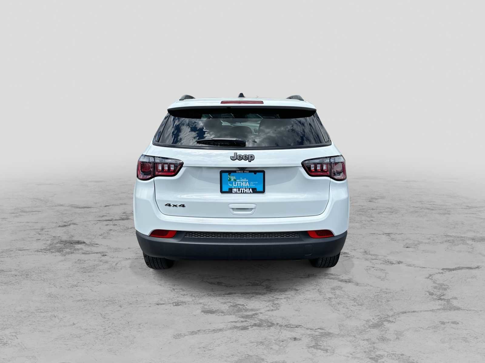 New 2026 Jeep Compass Latitude AWD/4WD image 7