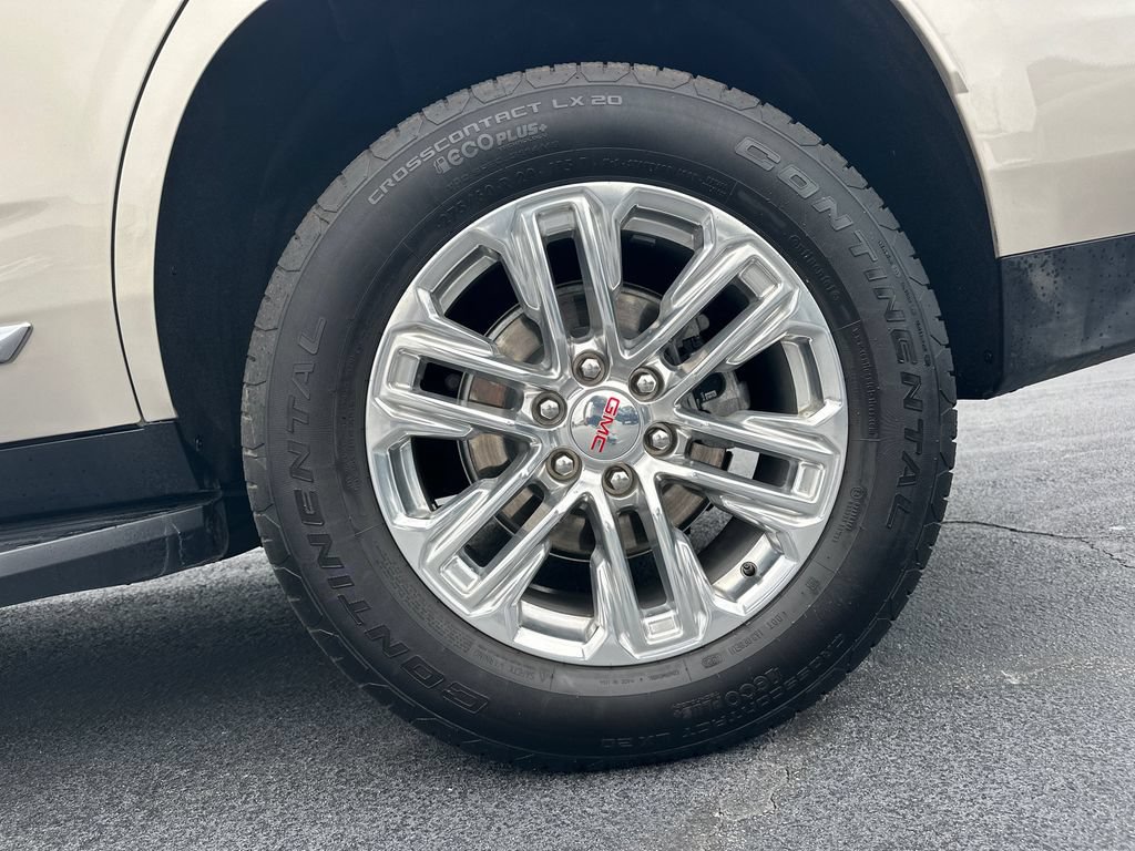 Used 2024 GMC Yukon SLT w/ SLT Luxury Package RWD image 20