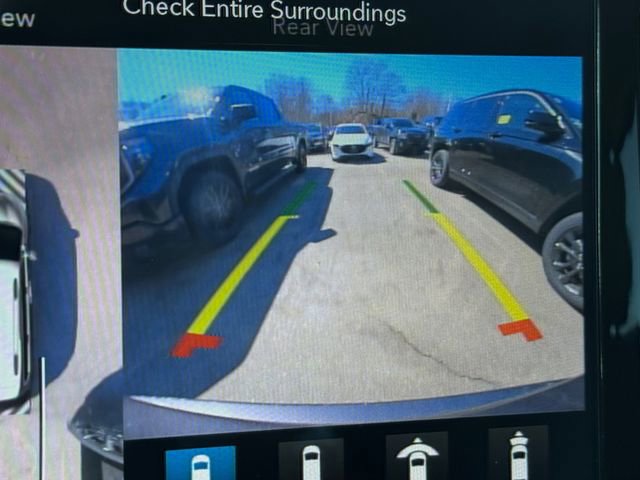 Used 2020 Chrysler Pacifica Touring-L Plus w/ Advanced Safetytec Group image 20