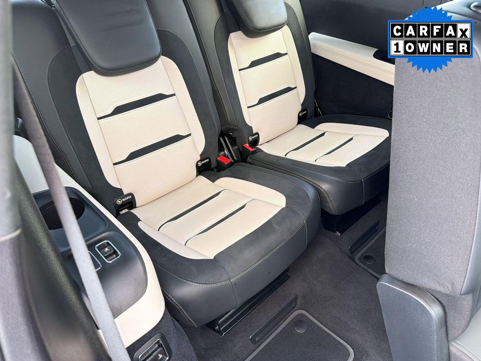 Certified 2025 Mercedes-Benz GLS 63 AMG 4MATIC image 33