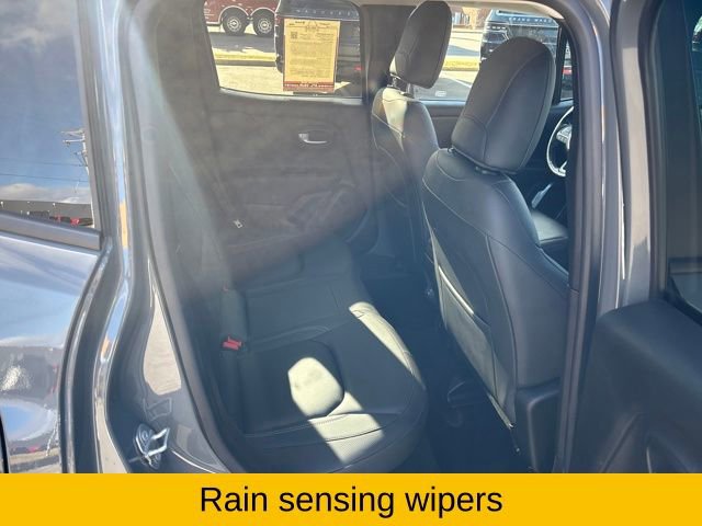 Used 2022 Jeep Renegade Limited image 29