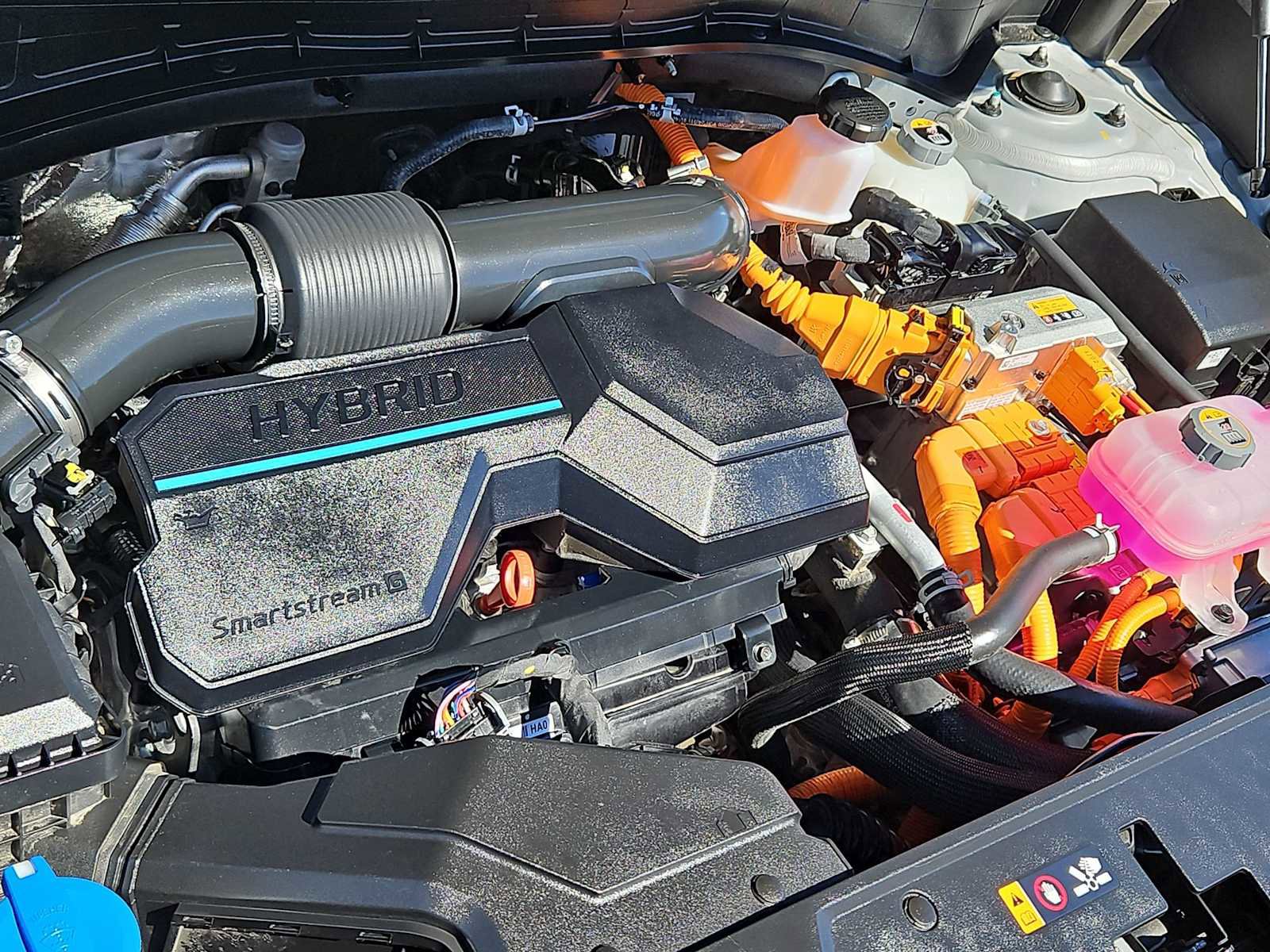 Certified 2025 Hyundai Santa Fe SEL image 14