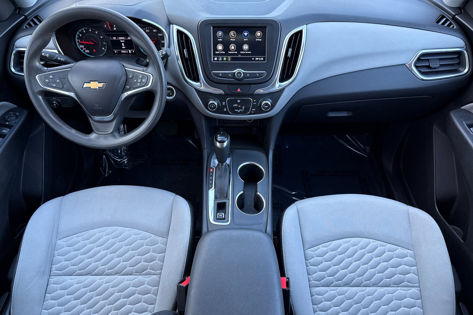 Used 2019 Chevrolet Equinox LS AWD/4WD image 13