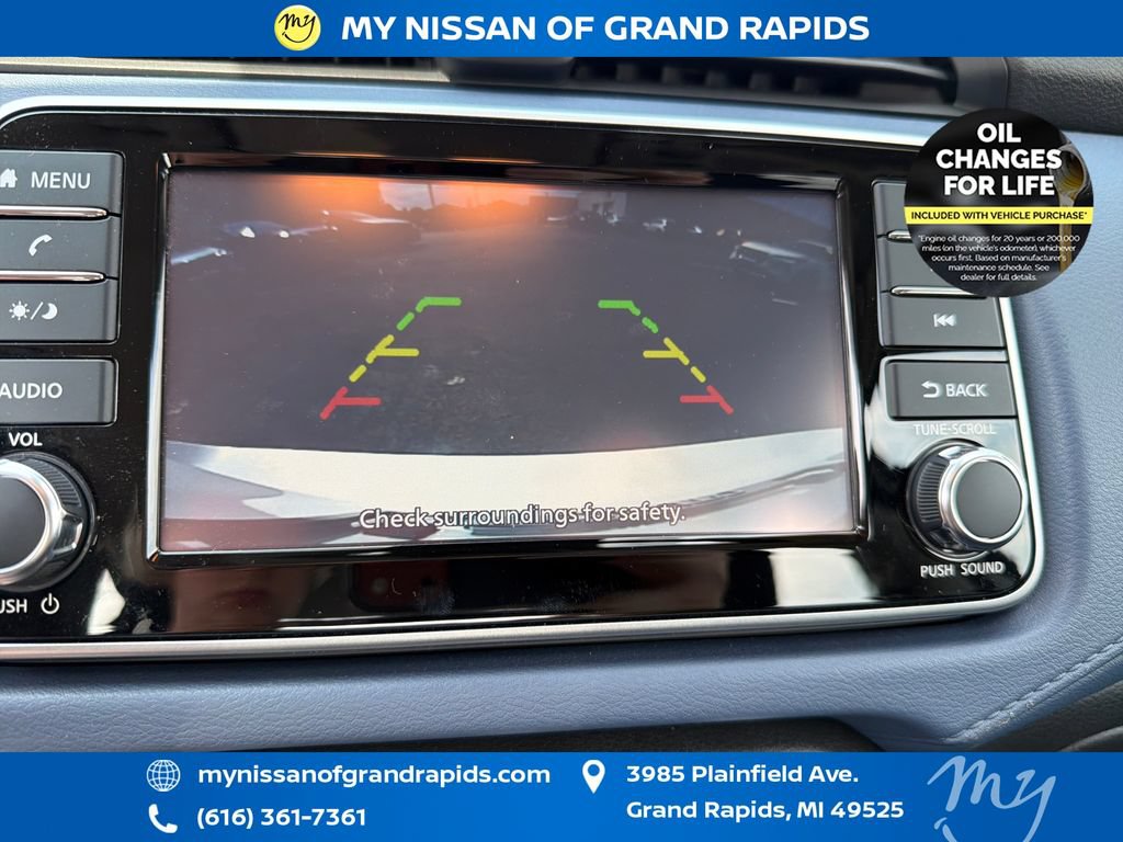 Used 2025 Nissan Versa SV w/ Trunk Package FWD image 24