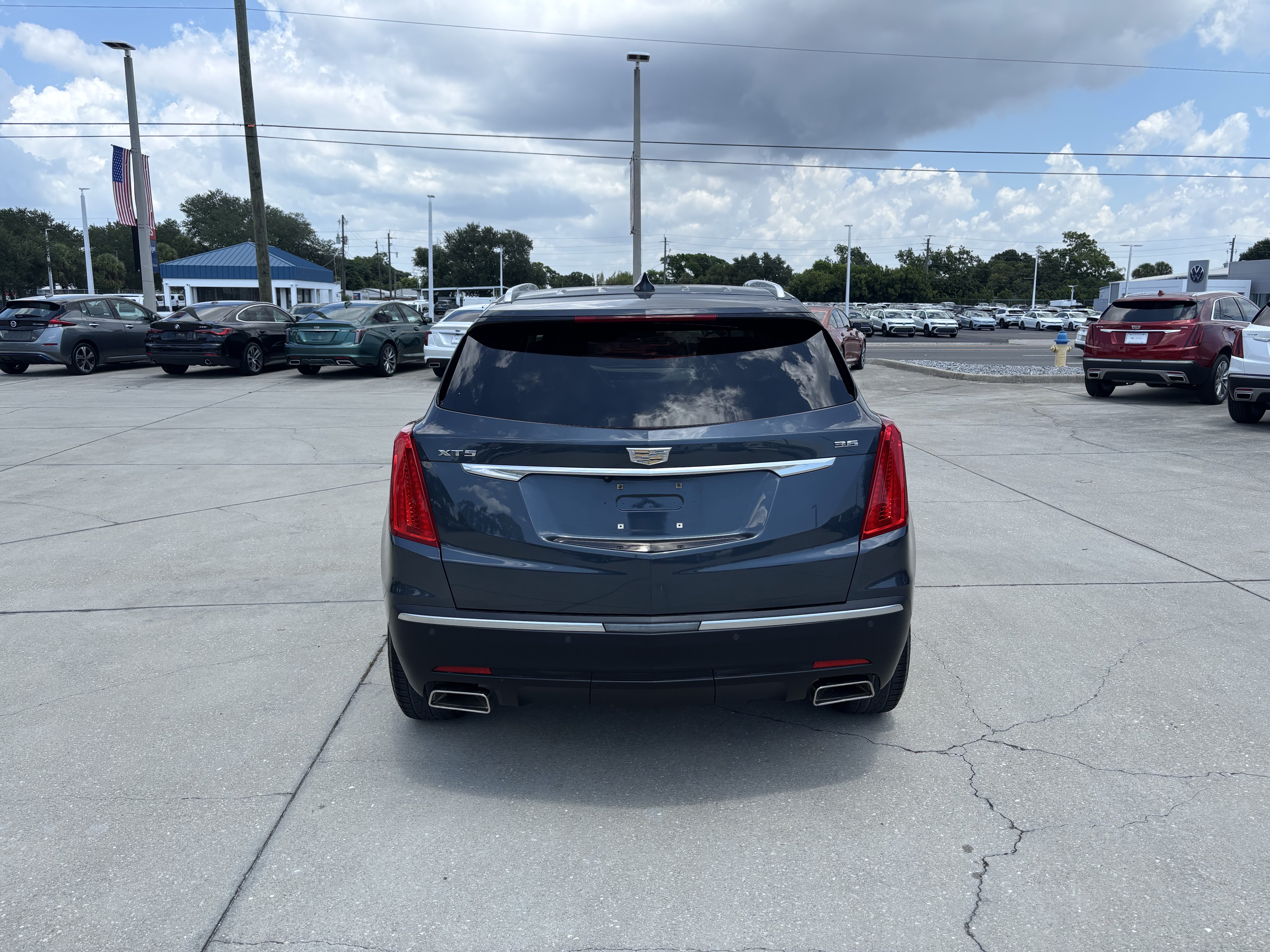 Used 2019 Cadillac XT5 Luxury FWD image 4