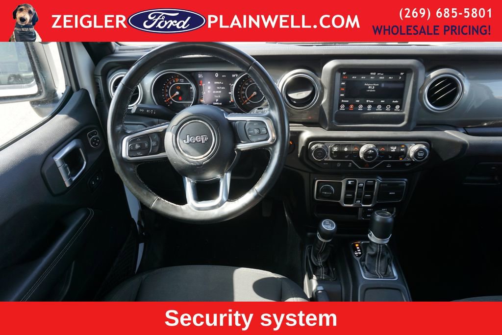 Used 2021 Jeep Wrangler Unlimited Sahara w/ Dual Top Group AWD/4WD image 12