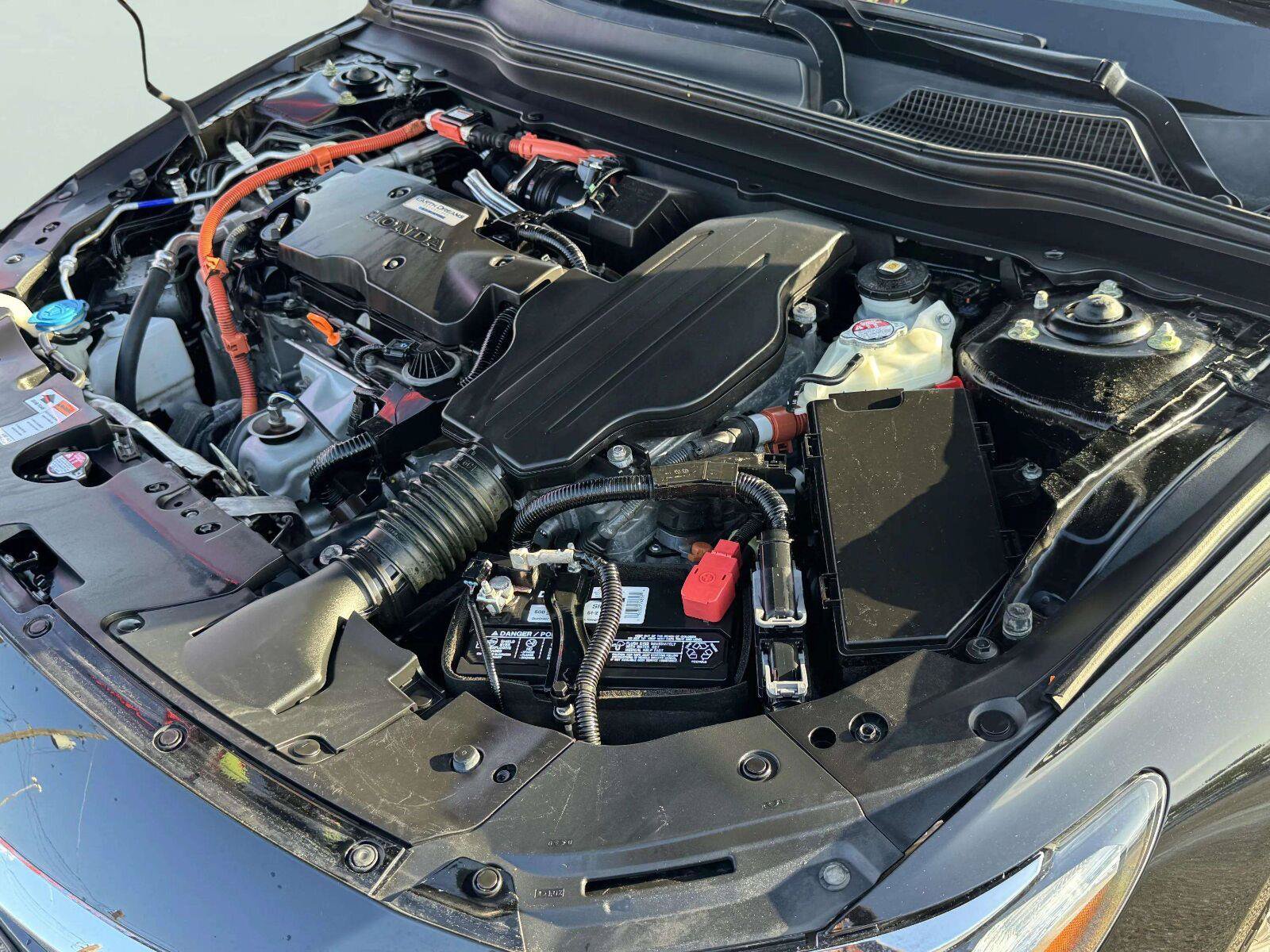 Used 2018 Honda Accord Touring image 36