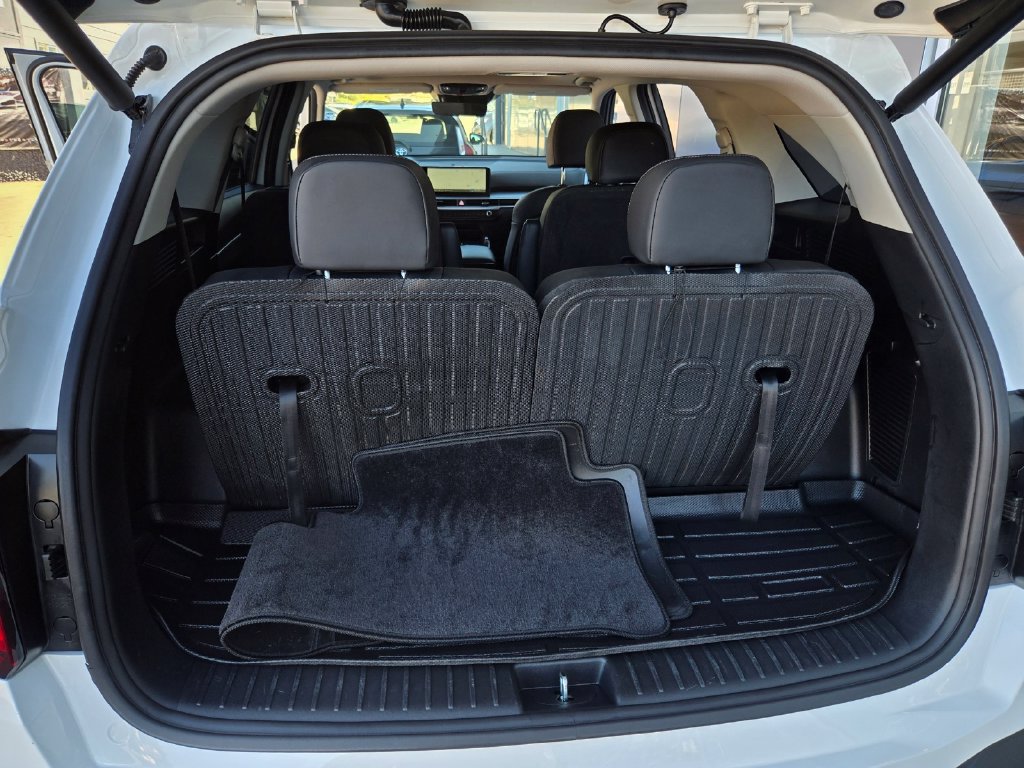 Used 2025 Kia Sorento EX w/ EX Panoramic Sunroof Package FWD image 35