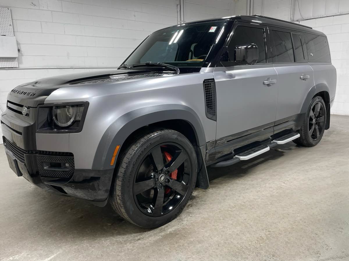Used 2023 Land Rover Defender 130 X AWD/4WD image 1