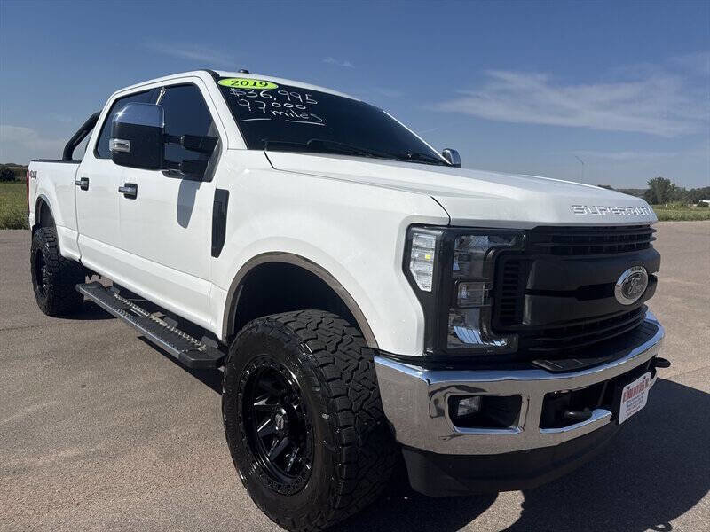 Used 2019 Ford F250 XLT w/ XLT Value Package image 11