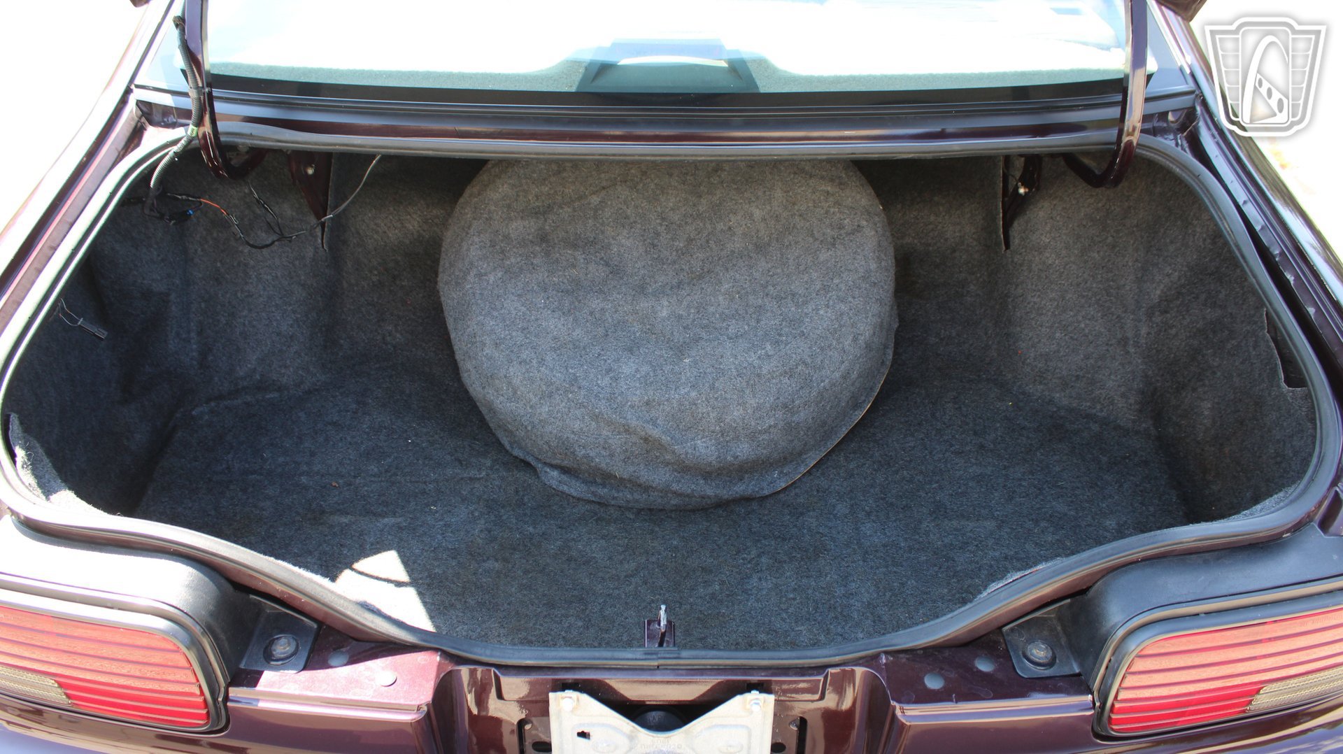 Used 1996 Chevrolet Impala SS RWD image 11