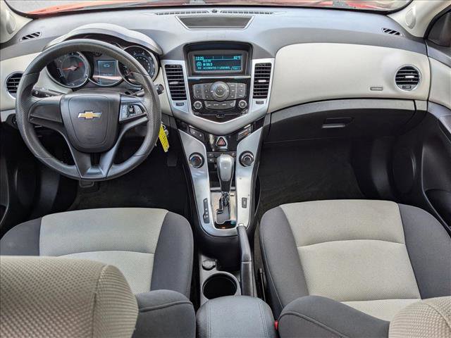 Used 2014 Chevrolet Cruze LS image 14