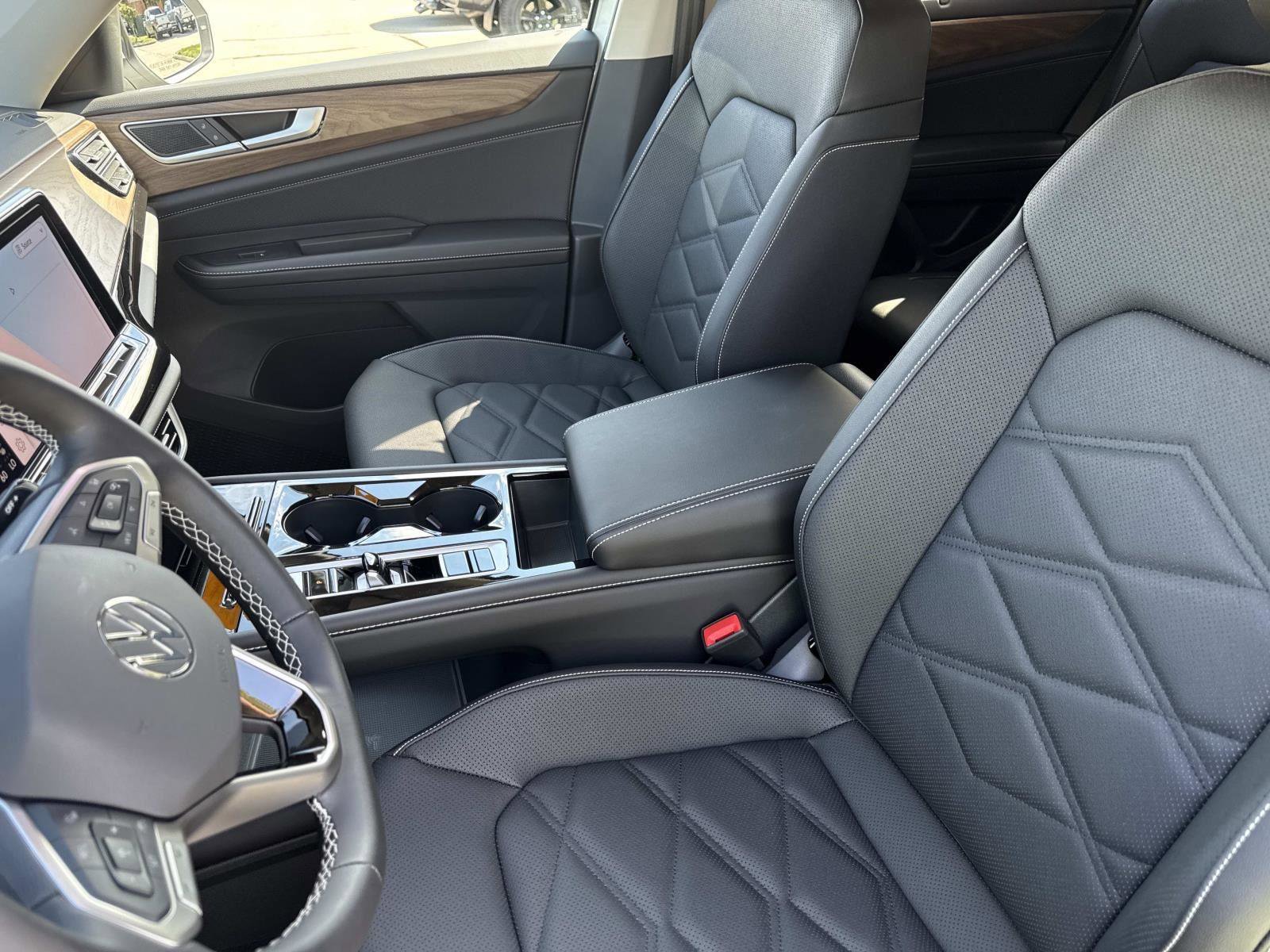 New 2026 Volkswagen Atlas SE image 16