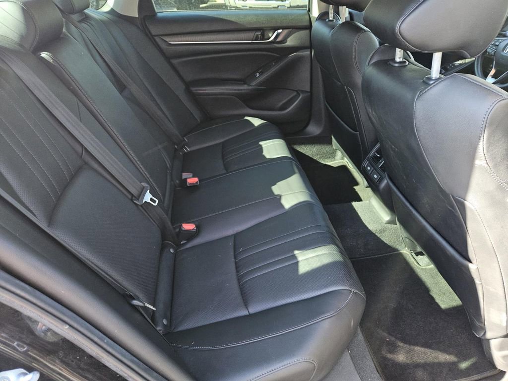 Used 2022 Honda Accord Touring image 35