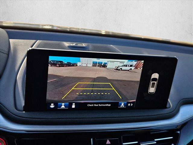 Used 2025 Acura MDX w/ Technology Package FWD image 12