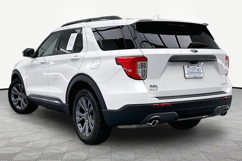 Certified 2024 Ford Explorer XLT AWD/4WD image 13