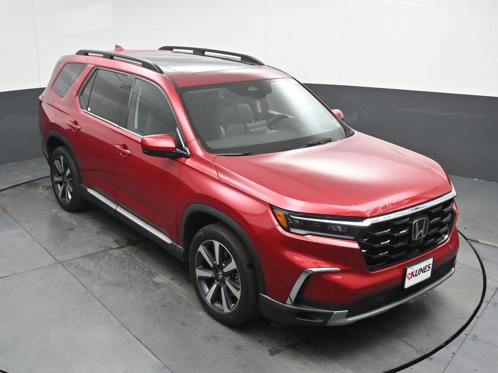 Used 2024 Honda Pilot Touring image 40