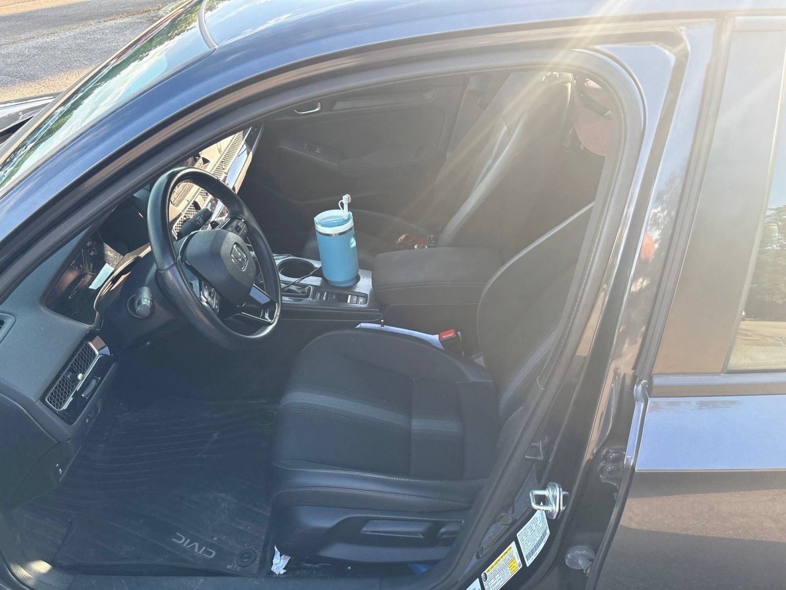 Used 2023 Honda Civic Sport image 3