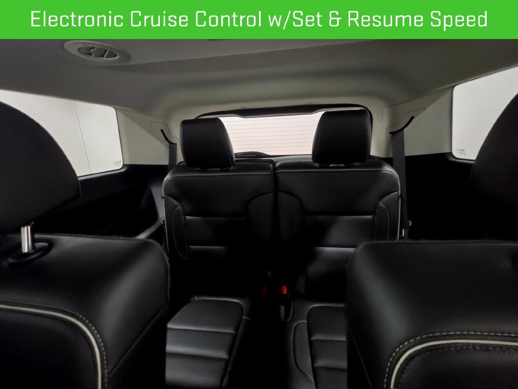 Certified 2021 GMC Acadia Denali w/ Trailering Package AWD/4WD image 36