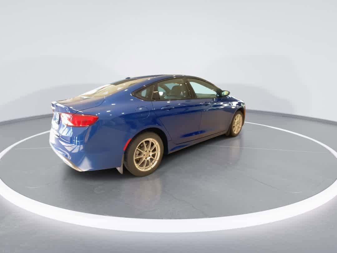 Used 2015 Chrysler 200 S w/ Comfort Group AWD/4WD image 8
