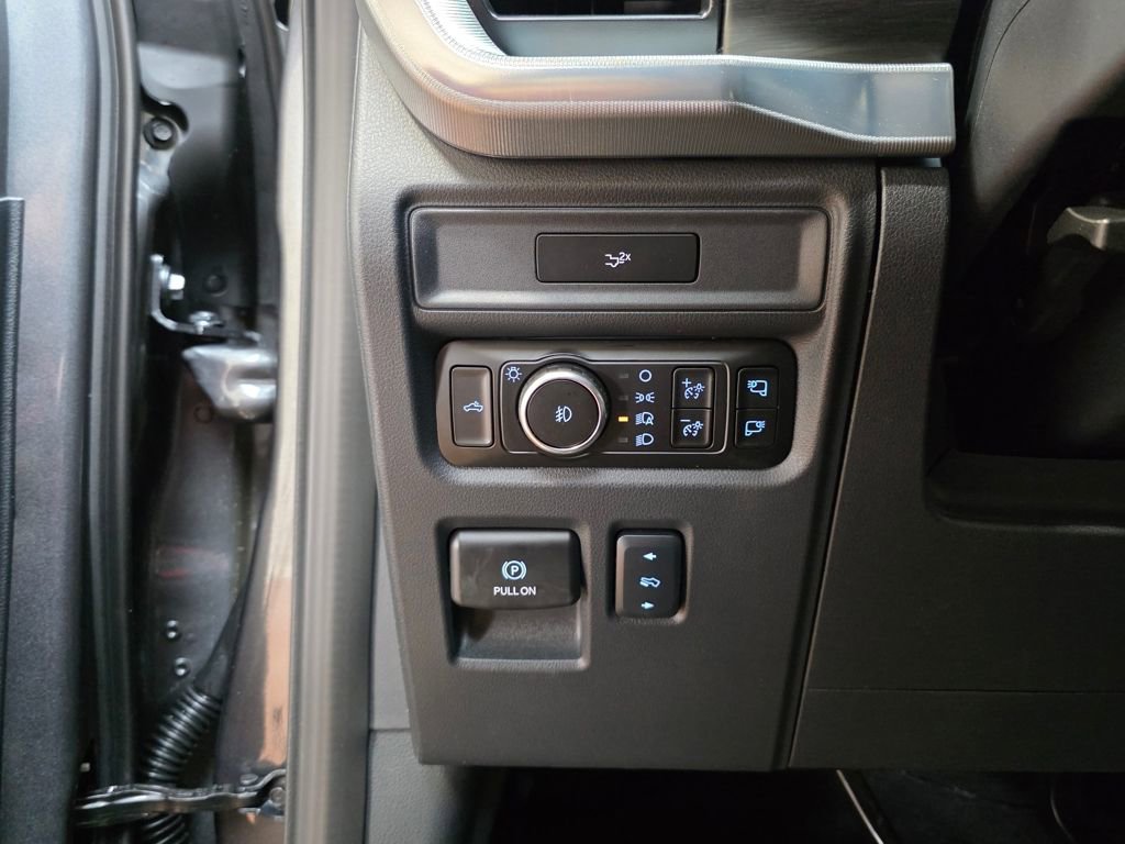 New 2026 Ford F150 Lariat w/ Equipment Group 501A Mid image 26