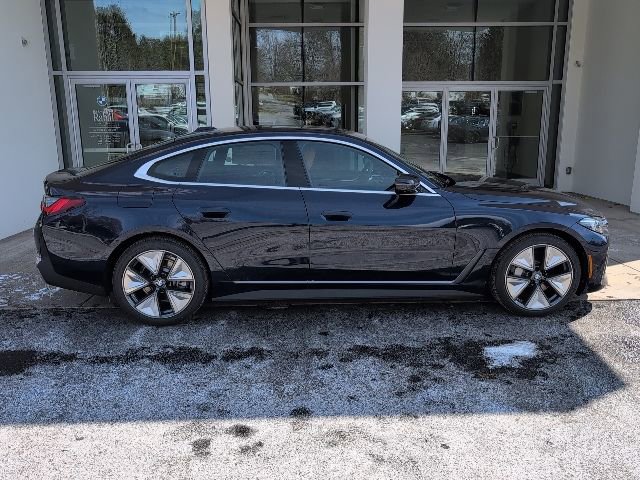 New 2026 BMW i4 xDrive40i image 2