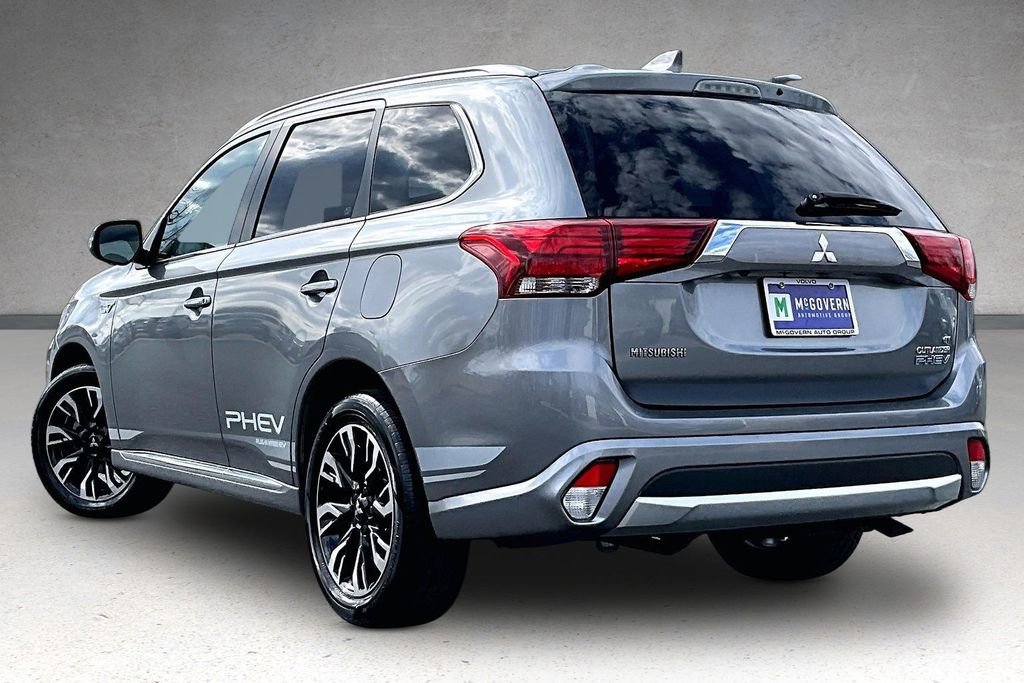 Used 2018 Mitsubishi Outlander GT image 4