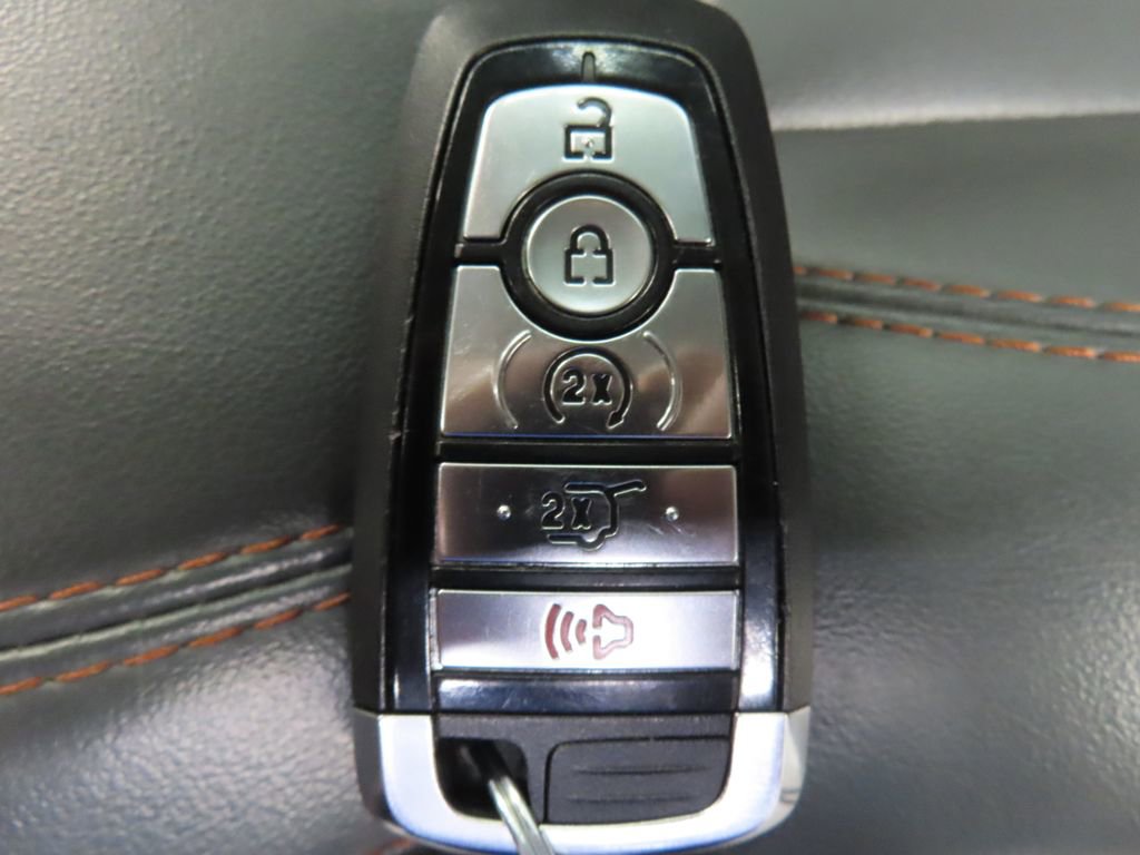 Used 2025 Ford Expedition Active AWD/4WD image 74