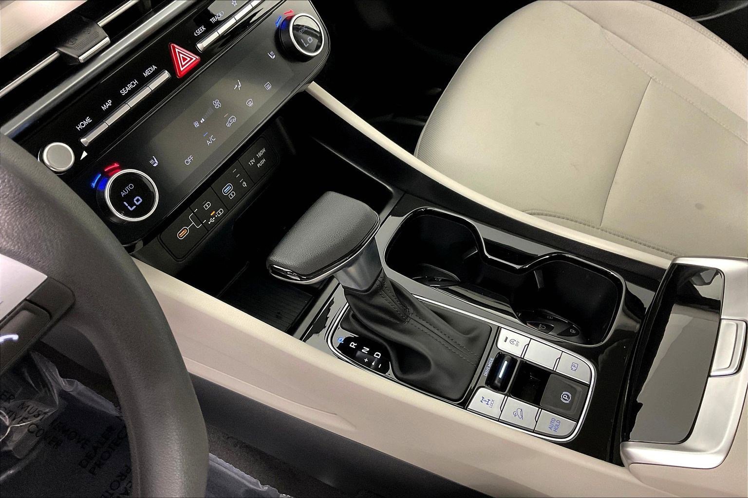 Certified 2025 Hyundai Tucson SEL image 17