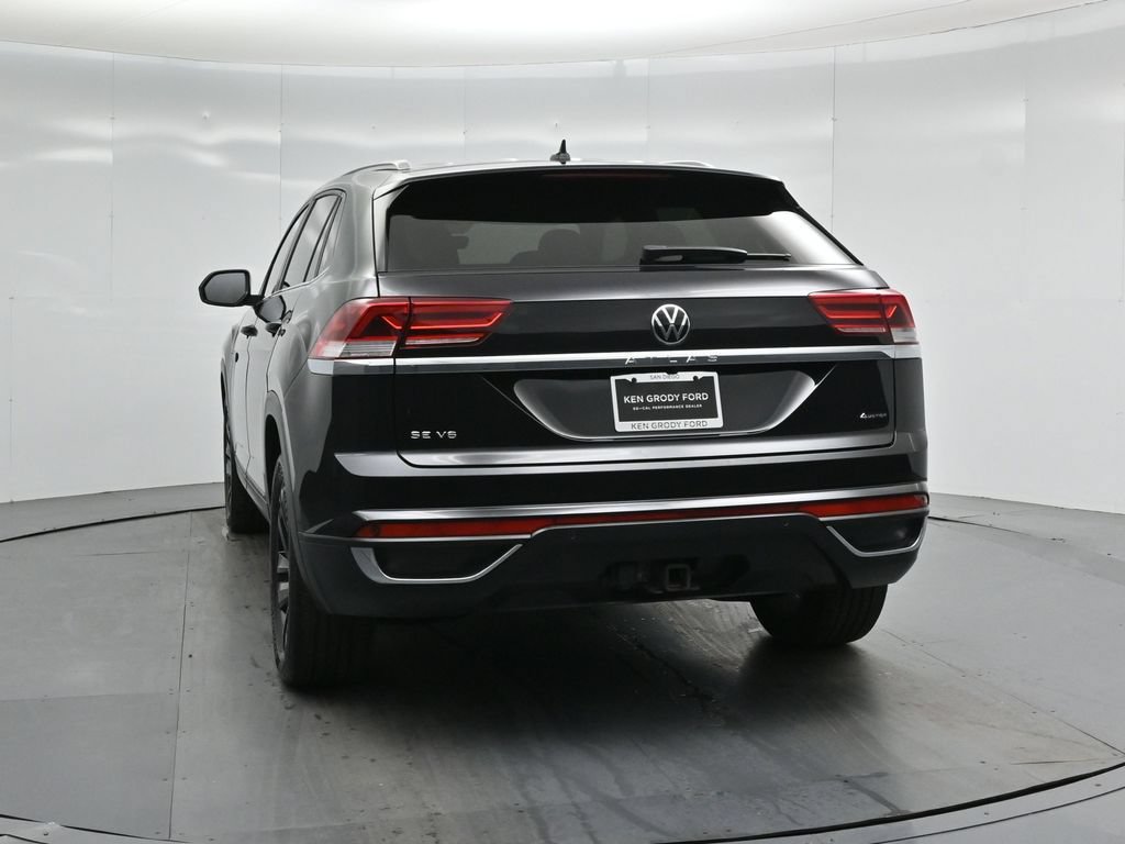 Used 2023 Volkswagen Atlas Cross Sport SE w/ Black Wheel Package AWD/4WD image 27