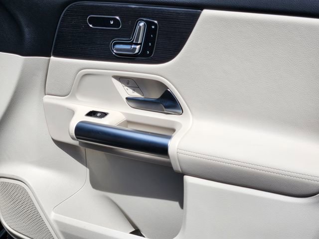 Certified 2023 Mercedes-Benz GLA 250 4MATIC image 21