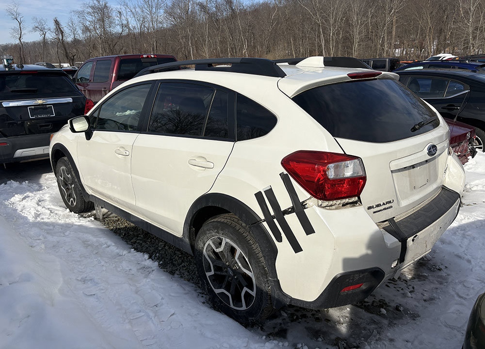 Used 2017 Subaru Crosstrek 2.0i Premium AWD/4WD image 1