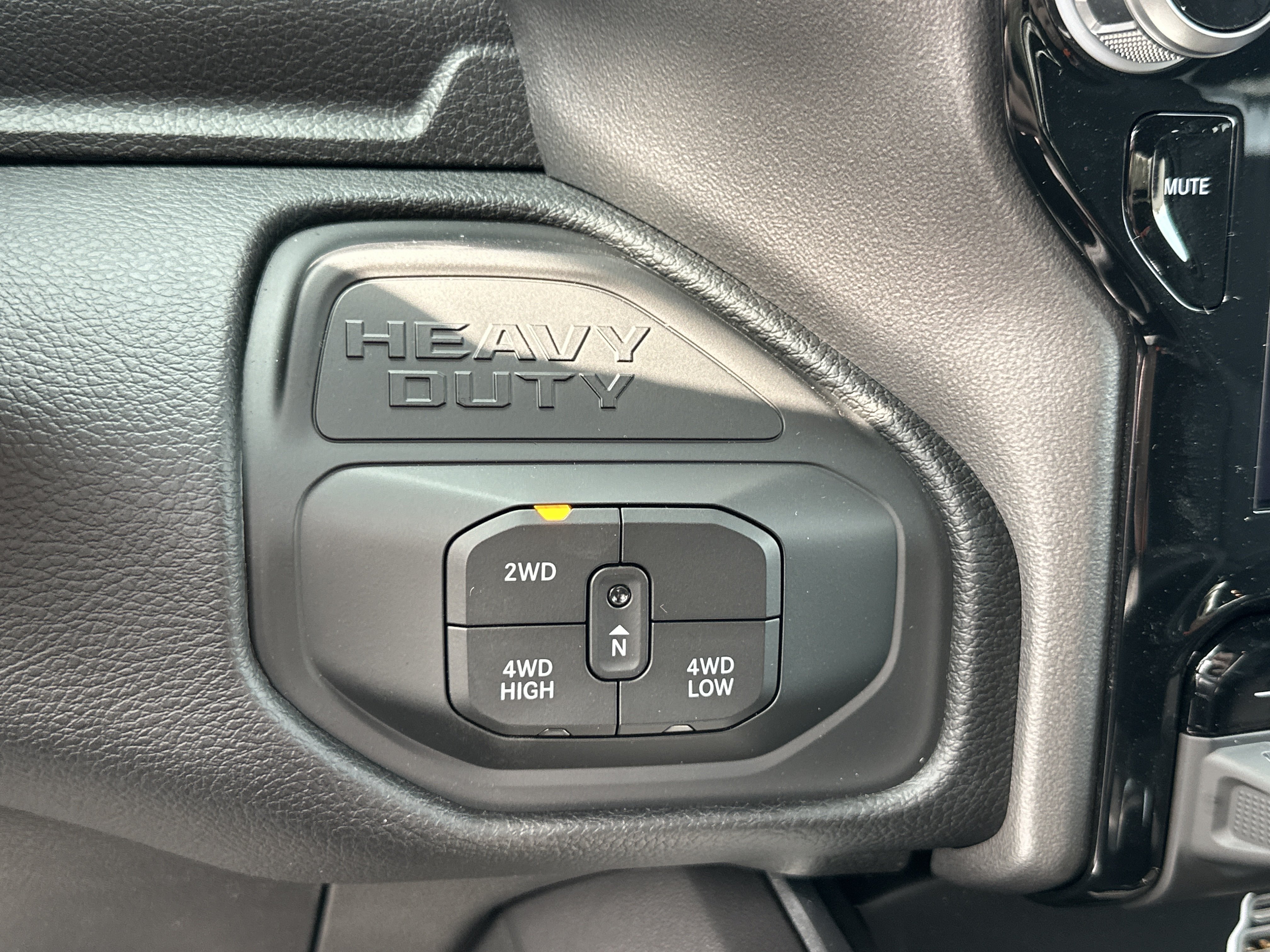 New 2027 RAM 2500 Big Horn AWD/4WD image 8
