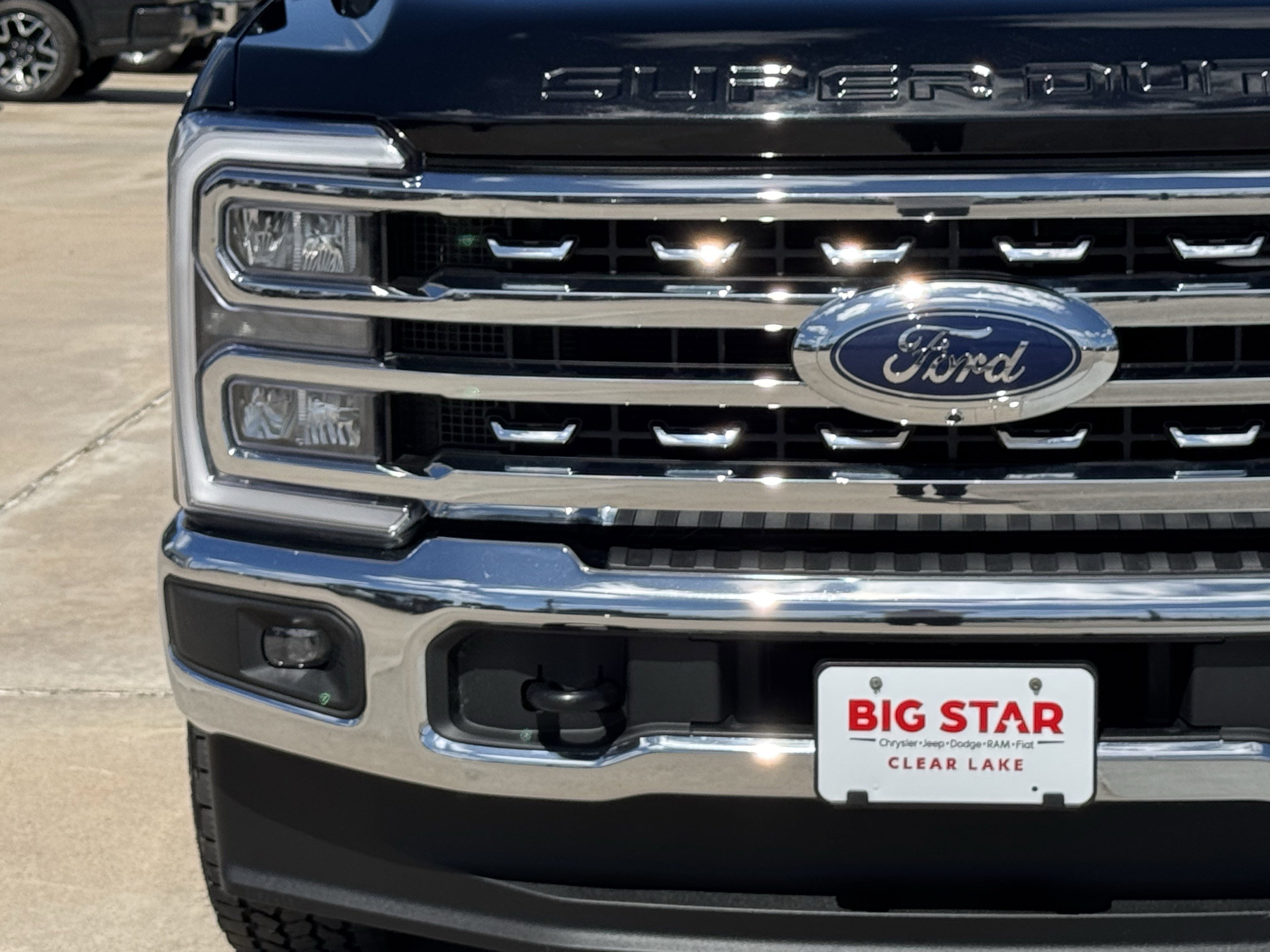 Used 2024 Ford F250 Lariat image 6