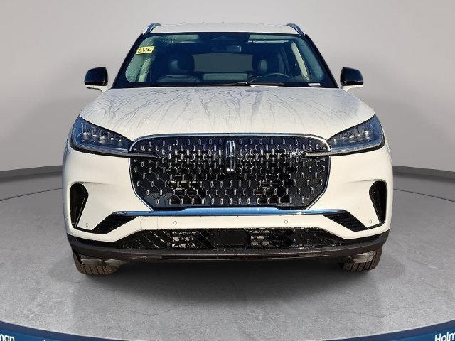 New 2026 Lincoln Aviator AWD image 2