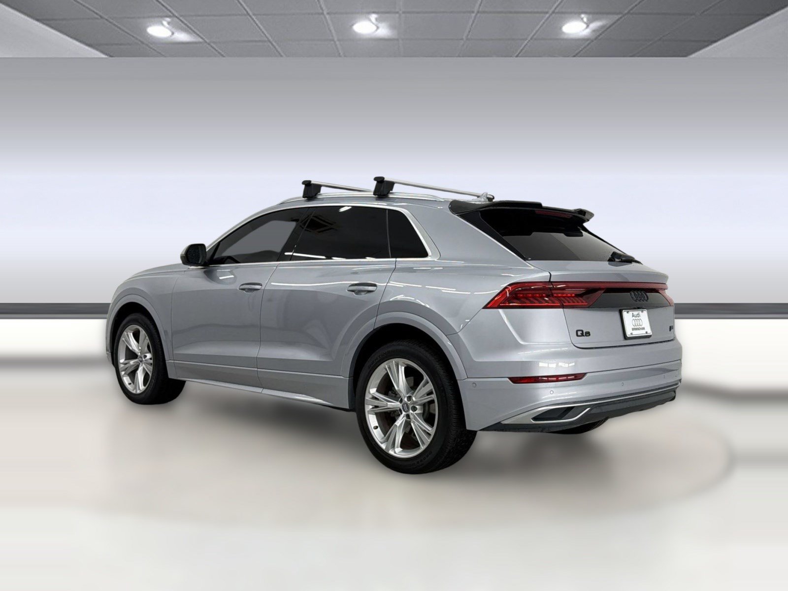 Used 2020 Audi Q8 Prestige w/ Prestige Package AWD/4WD image 3