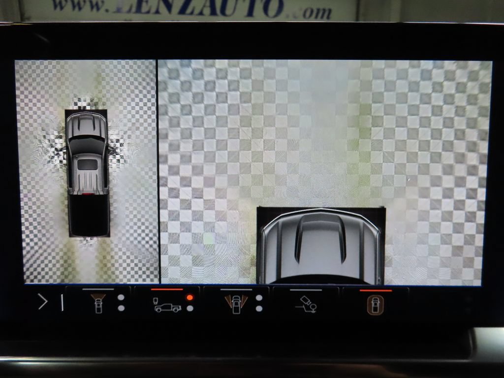 Used 2025 Chevrolet Silverado 1500 RST AWD/4WD image 25