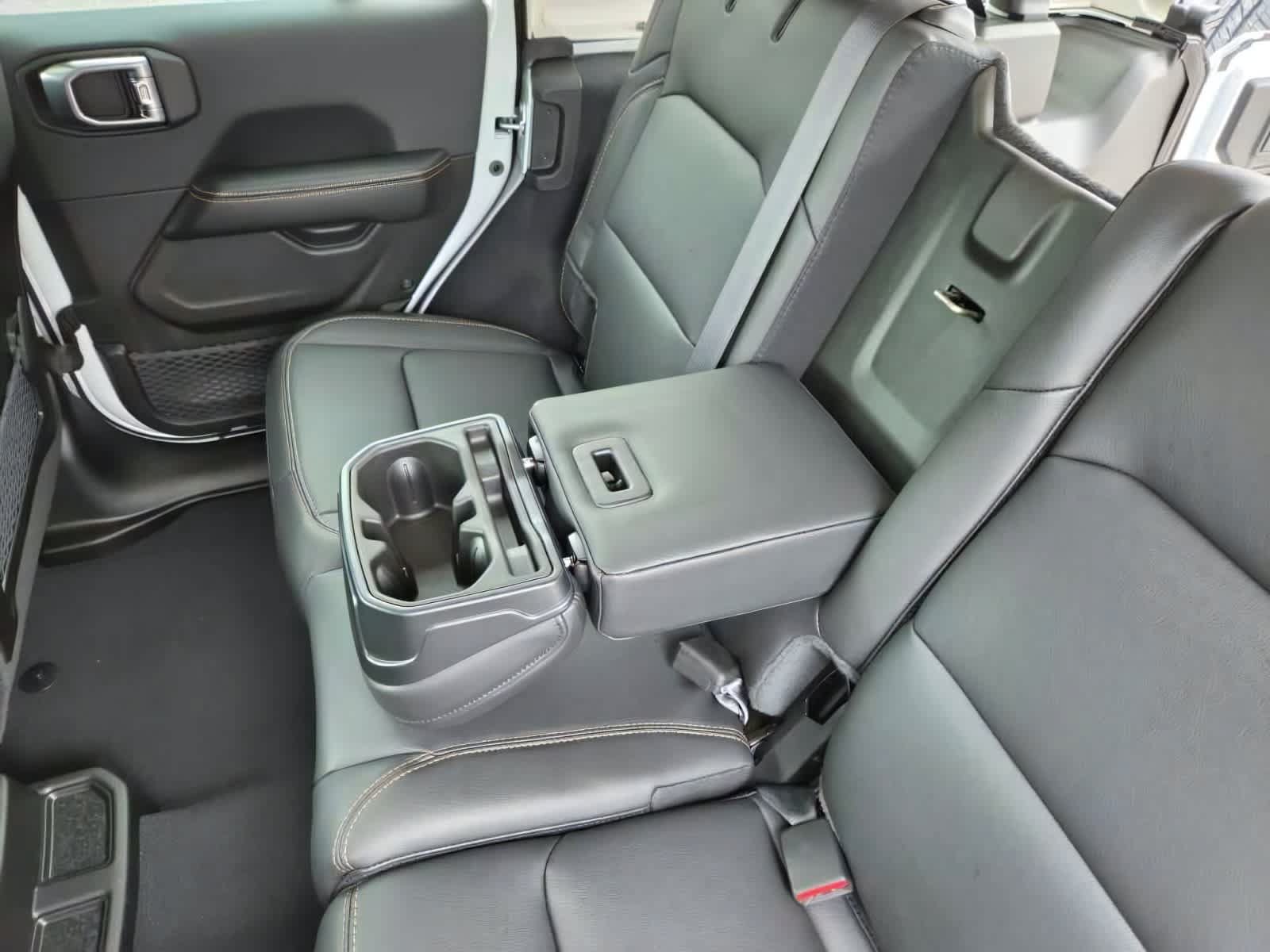 New 2027 Jeep Wrangler Unlimited Sahara AWD/4WD image 16