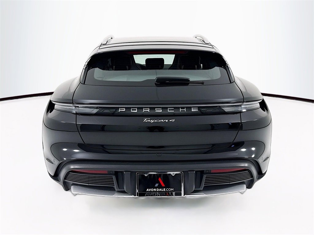 Certified 2022 Porsche Taycan 4 Cross Turismo image 10