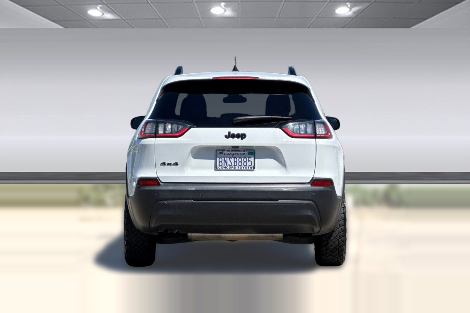 Used 2020 Jeep Cherokee Latitude Plus image 8