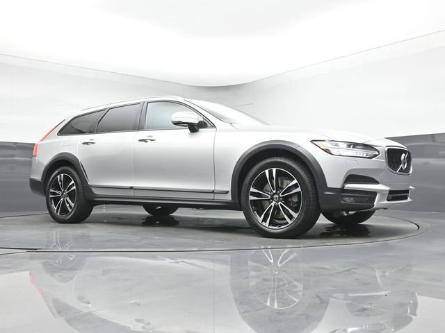Used 2018 Volvo V90 T5 Cross Country w/ Plus Package AWD/4WD image 34