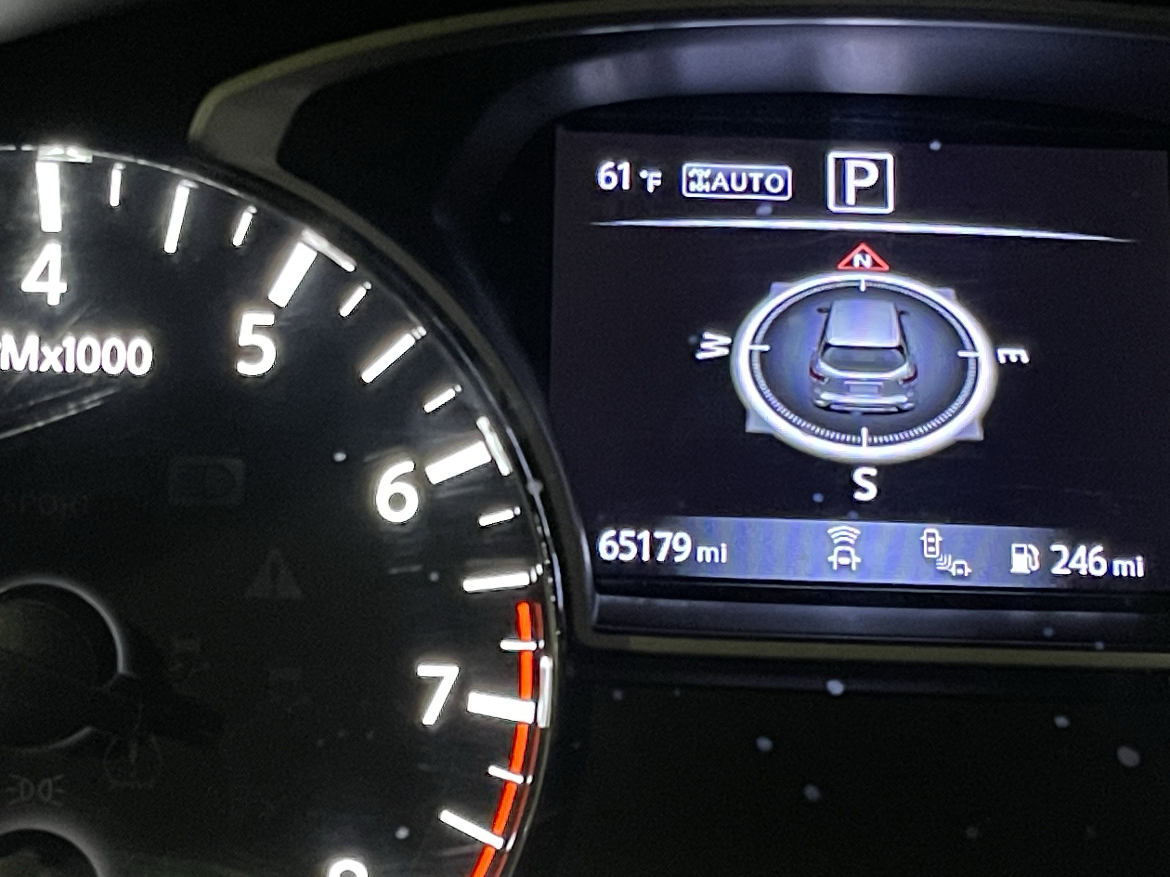 Used 2020 Nissan Pathfinder SL image 21