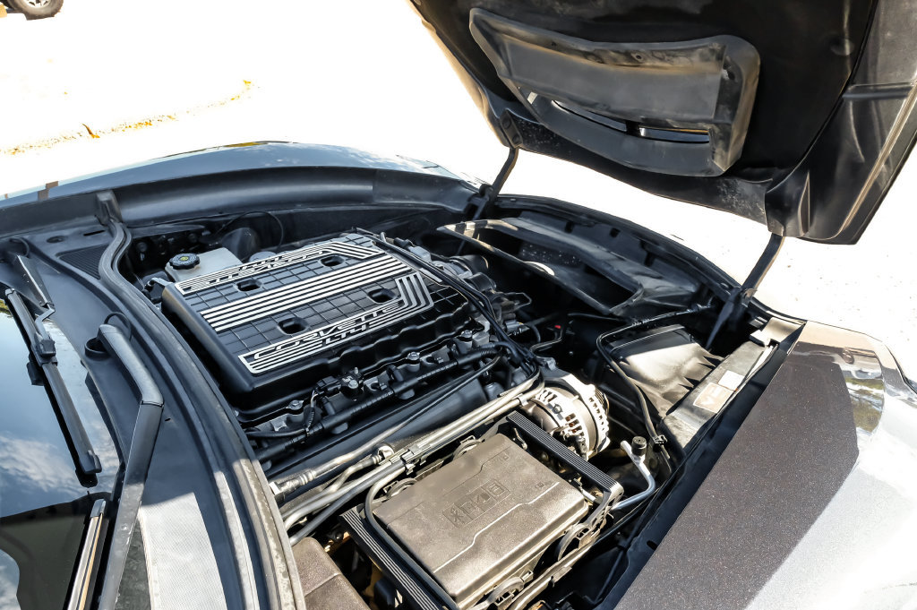Used 2018 Chevrolet Corvette Z06 RWD image 38