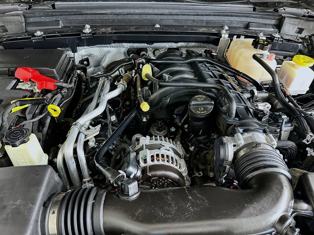 Used 2024 Jeep Gladiator Willys image 29