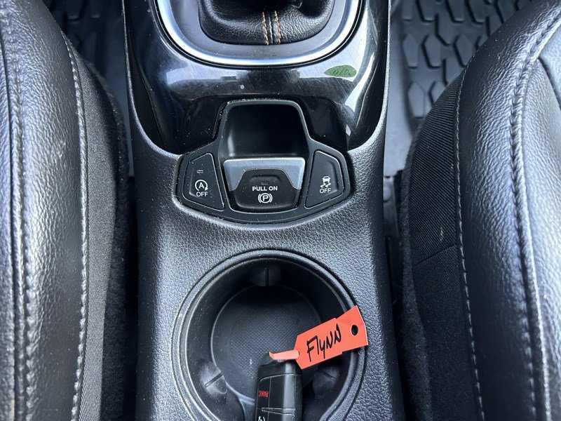 Used 2019 Jeep Compass Limited image 11