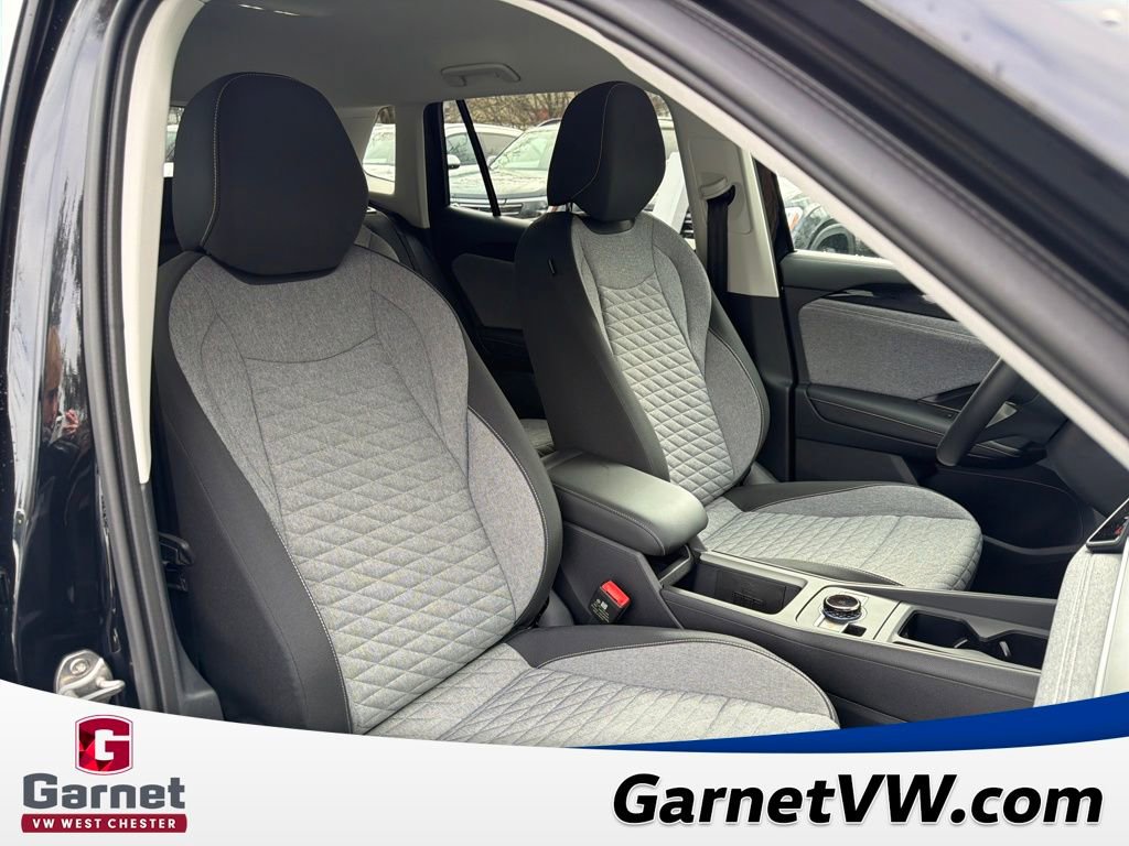 New 2026 Volkswagen Tiguan S image 32