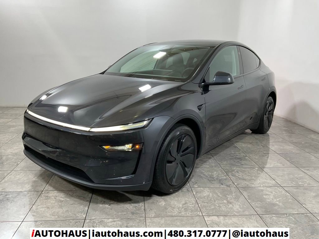 Used 2026 Tesla Model Y Long Range image 2