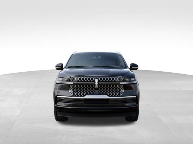 New 2027 Lincoln Navigator Reserve AWD/4WD image 4